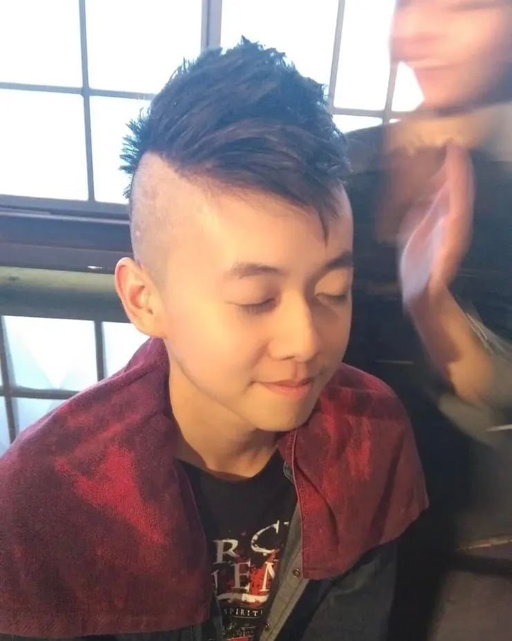 2017年第一次去B FESTIVAL就被剪成龐克頭......共勉之