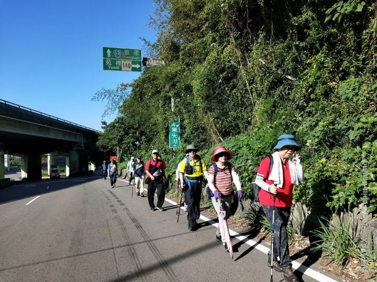 啟程~教官、學姊領軍