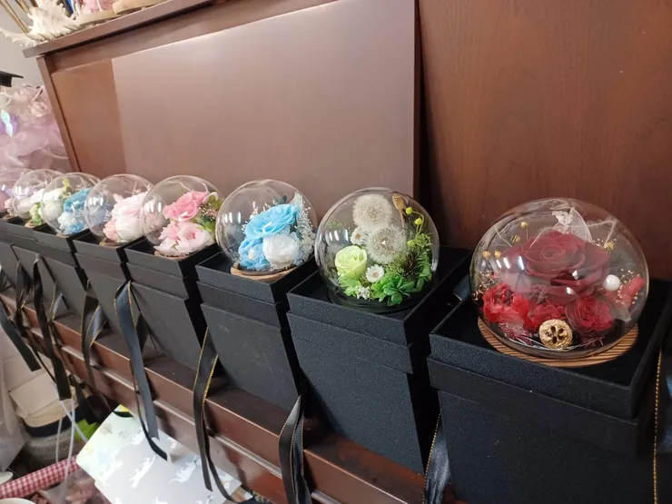 心情故事花房新品上市：永生花玻璃花中——傳遞不凋零的心意