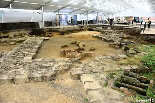 由目前推測的教堂後方向前方拍攝，右下角是日本時代的化糞池遺跡