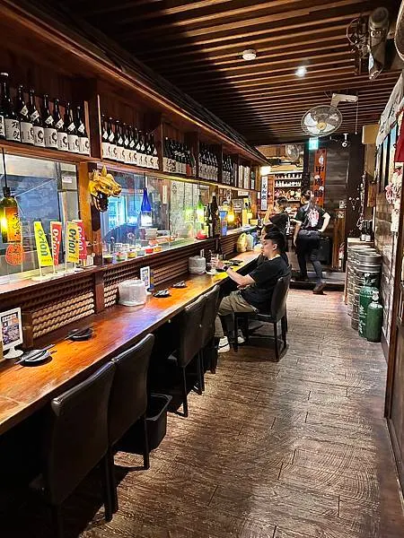 【士林美食】大村武串燒居酒屋-路邊的日式恣意小角落。士林美食