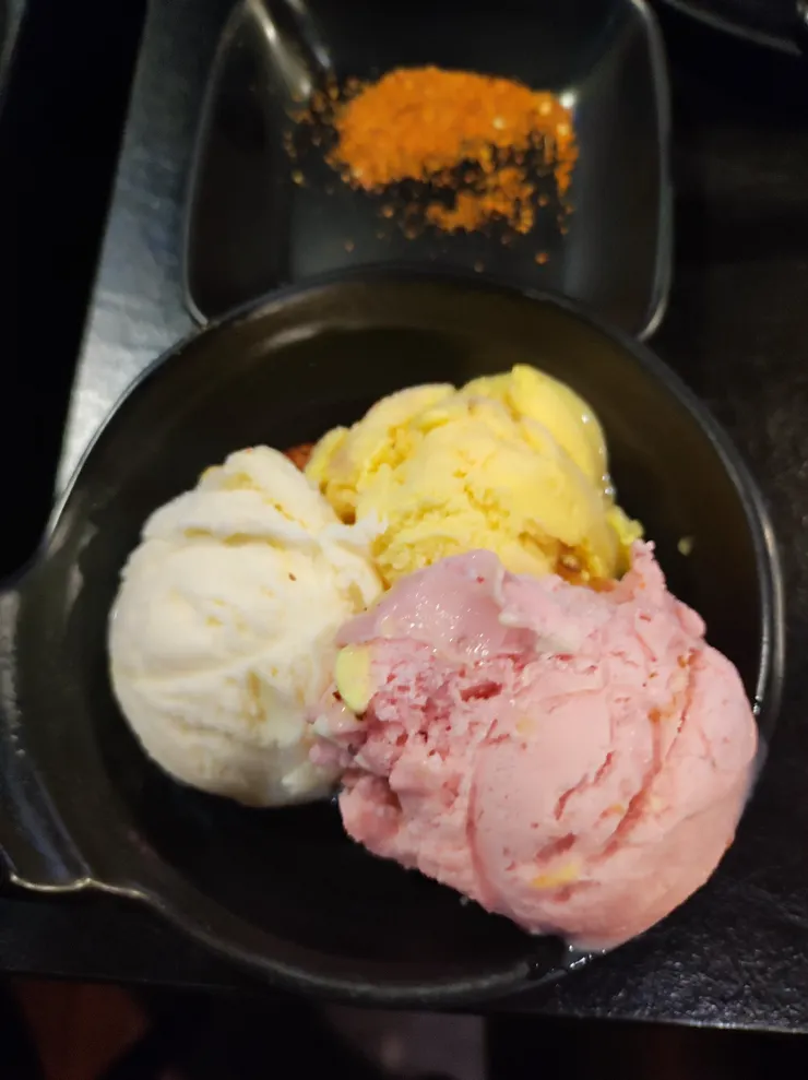 加一點干碟粉，吃起來鹹甜鹹甜的