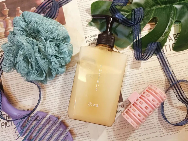 本真THE TRUE琥珀髮質柔漾修護素310ml