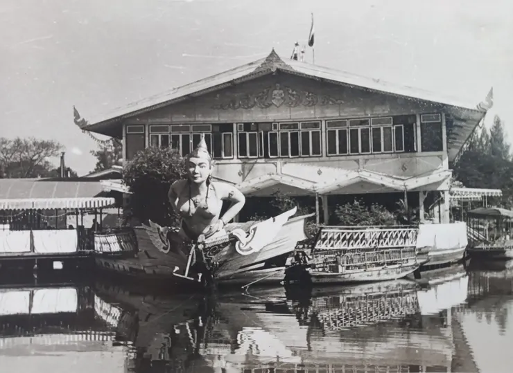 金娜麗納瓦餐廳（圖片來源：Chatdanai Rodp 發布於臉書社群 ภาพเก่าในอดีต）