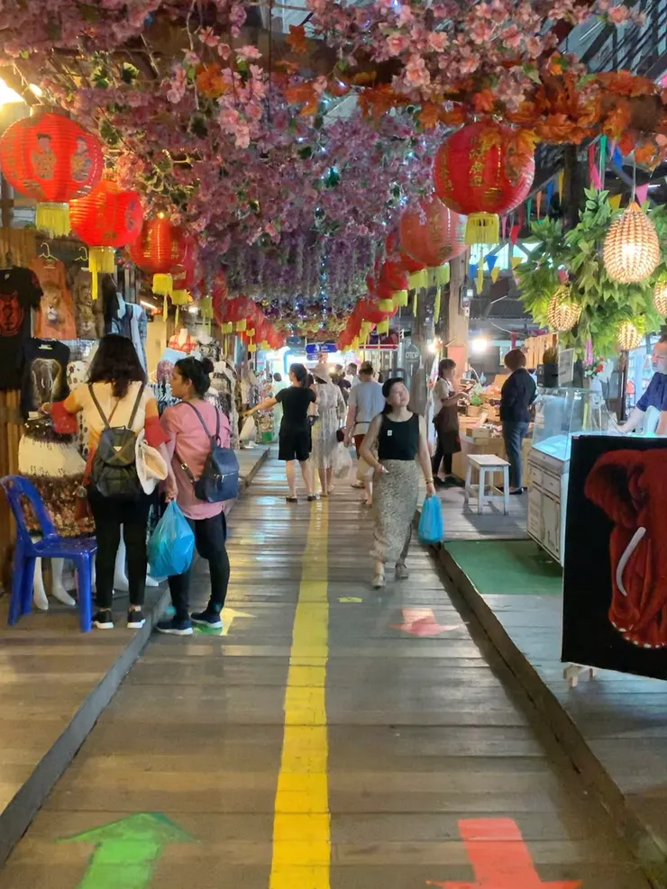 四方水上市場規劃得很好，逛起來很舒服