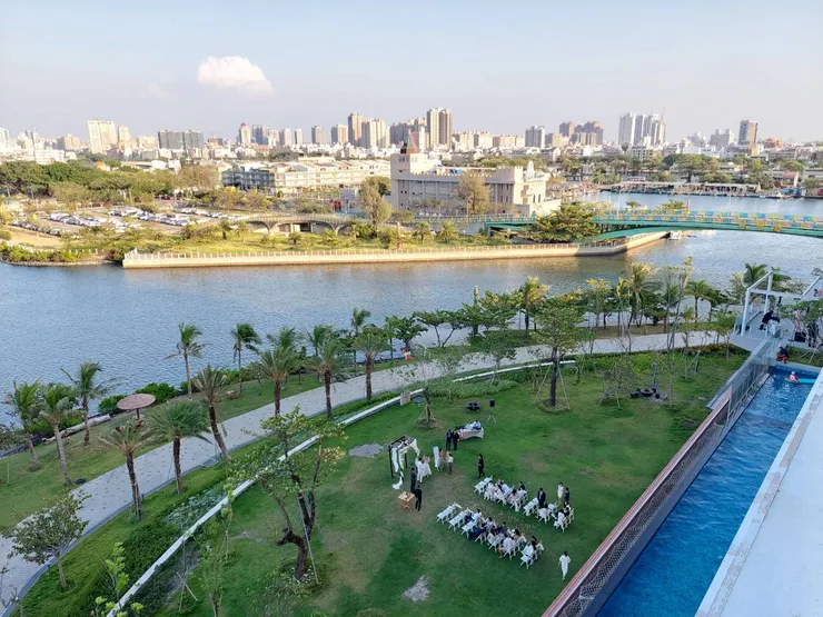 福爾摩沙遊艇酒店-窗外湖景