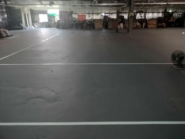 台南工廠耐磨地坪漆推薦│振宏油漆行│定期保養地板更省錢│交給