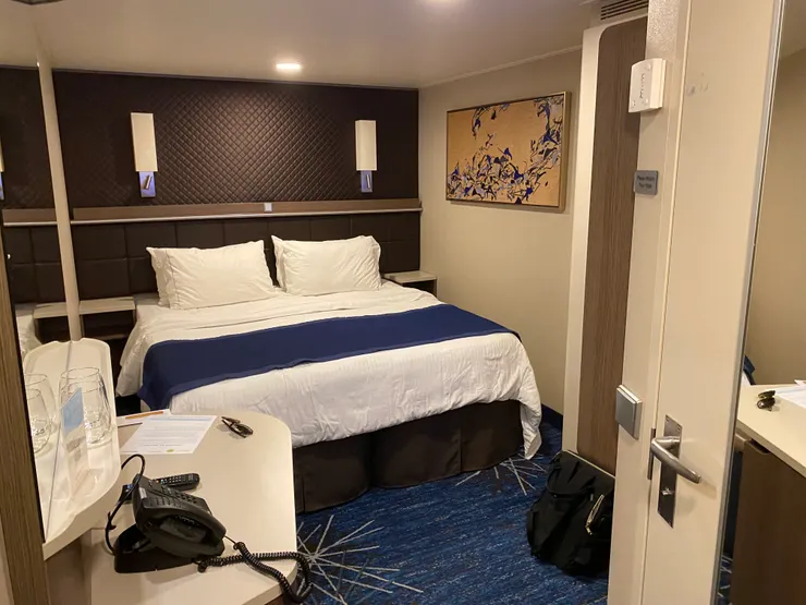 Solo Inside Stateroom