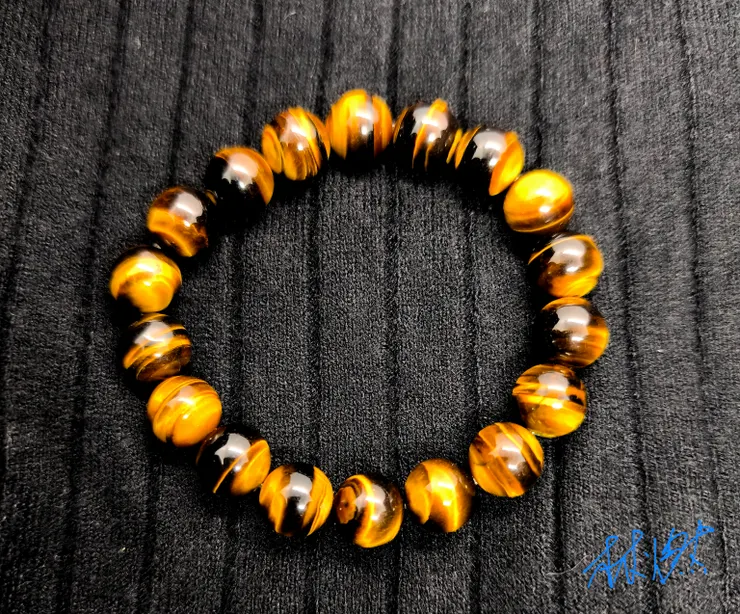 林燃個人收藏–黃虎眼