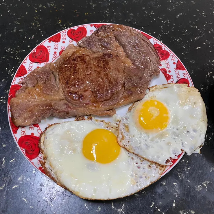 香煎肋眼牛排&太陽蛋