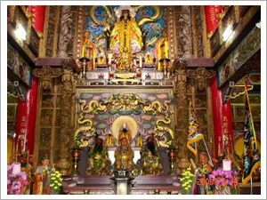 正殿-雕刻藝術（圖片截圖於網路）