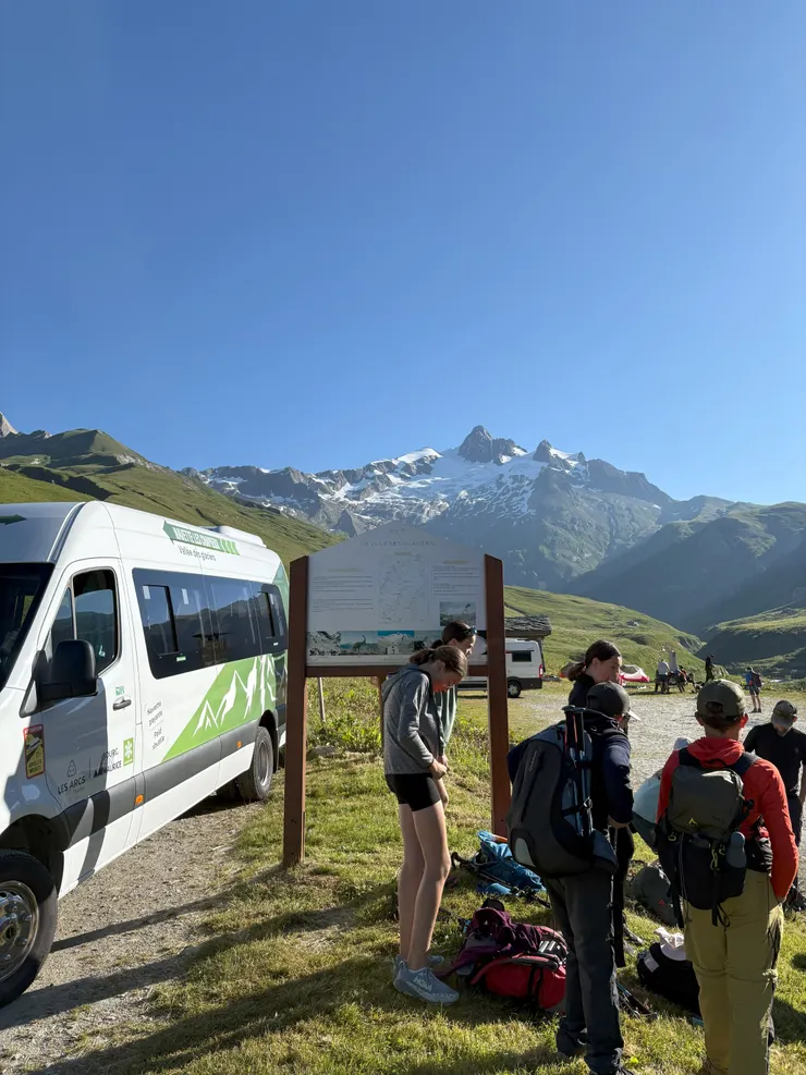 Les Chapieux到Ville des Glaciers的公車