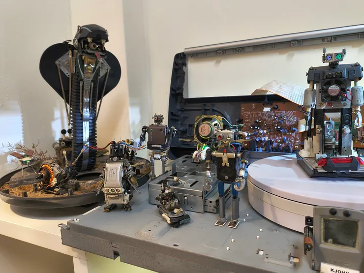 零件組成的展示品