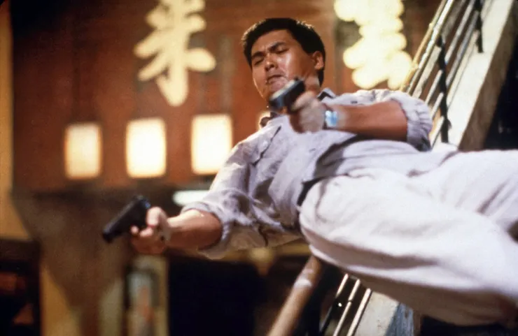 是周潤發！《辣手神探》很有型的雙槍周潤發！沒想到Piano還可以這樣Cos！