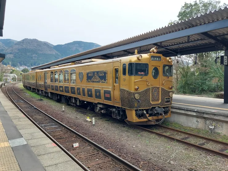 ARU RESSHA 觀光列車