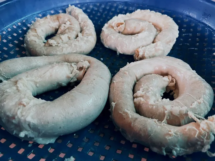 水煮芋頭粉香腸