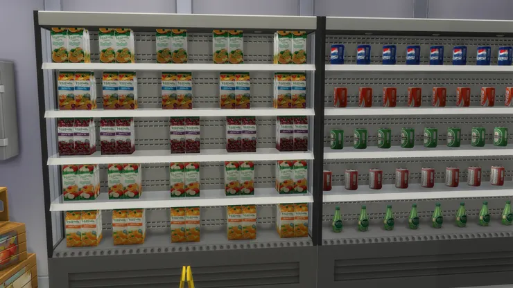 我當晚真的買了四、五瓶！至少四、五公升(所以有四、五公斤！)飯可以不吃，但不能沒東西喝。