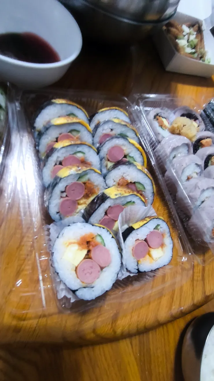 炙燒起士熱狗卷