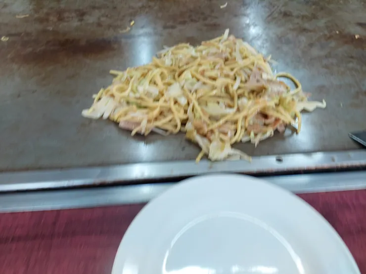 只拍了這張食物照片,還晃到...