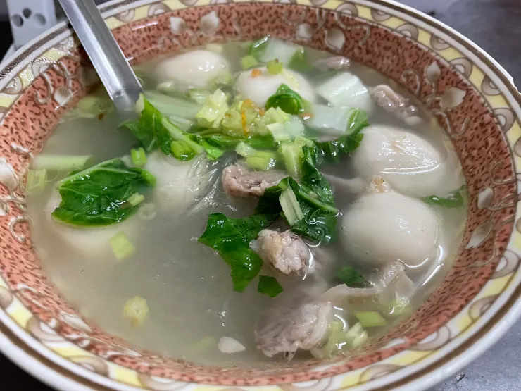 燕山湯圓的肝連鹹湯圓冬粉