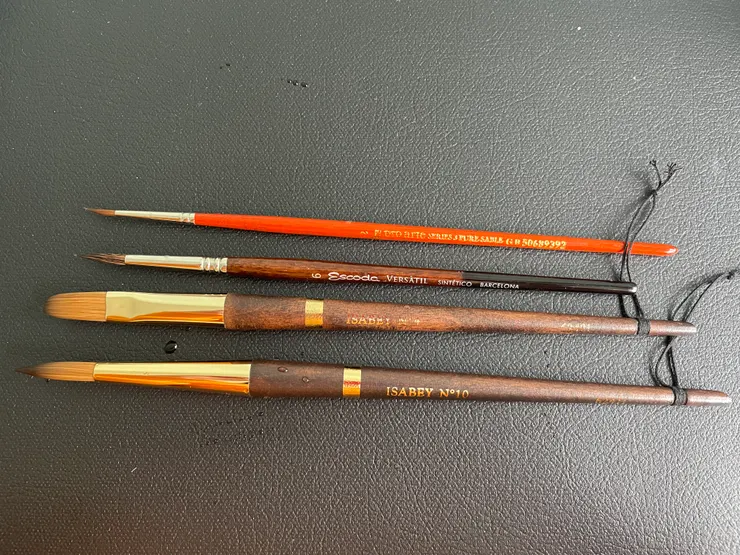 各家水彩筆都試試看        加尼一起/攝