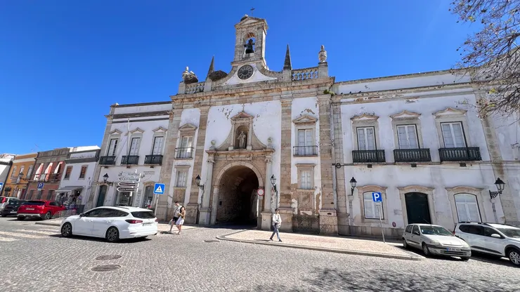 法魯舊城維拉拱門