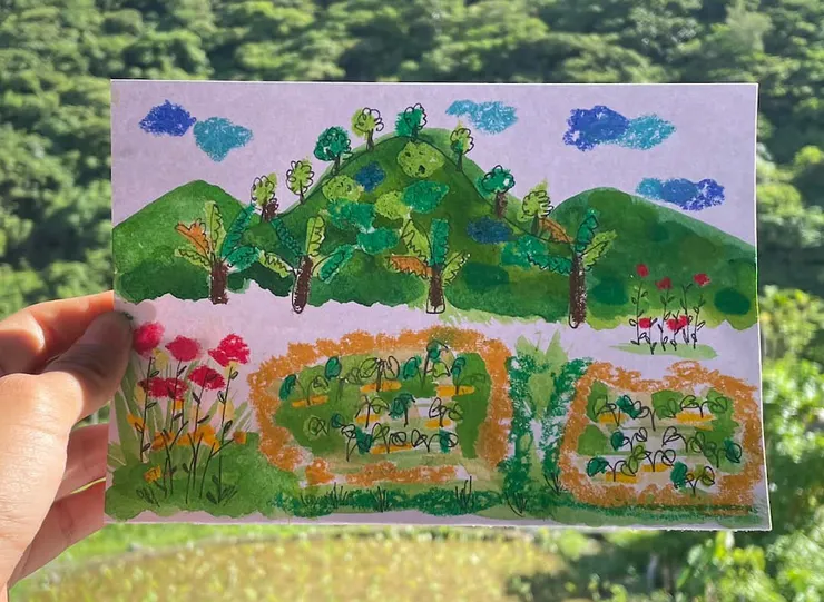 去蘭嶼時，一間民宿提供涼亭讓我帶畫畫活動，畫了一張坐在涼亭看到的風景送給老闆。