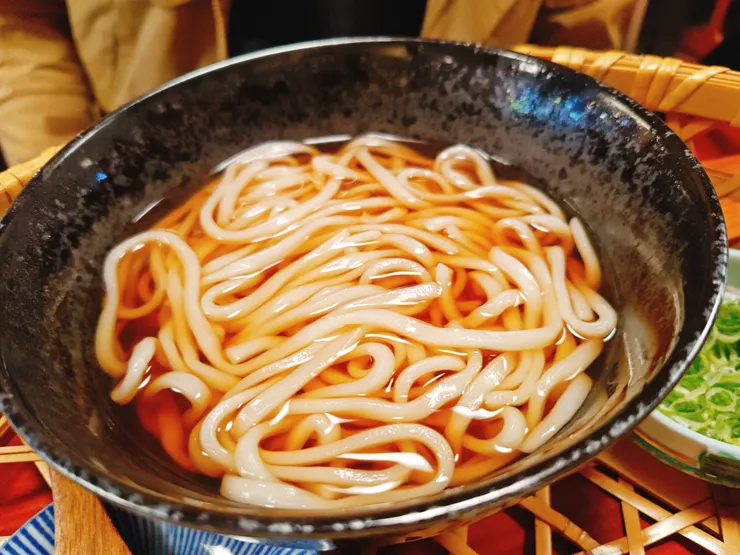 文珠御膳 熱湯烏龍麵