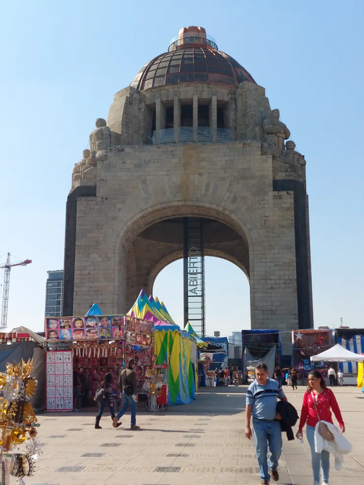 革命紀念塔 Monumento a la Revolución