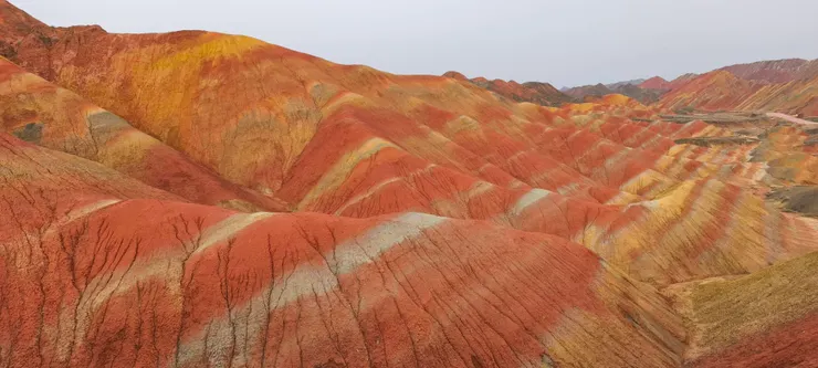 像不像橘子芒果千層蛋糕？張掖七彩丹霞/©Aunt Kaki