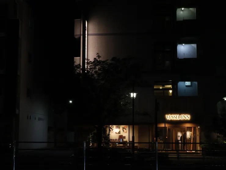 隱身住宅區內的飯店