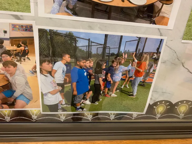 戶外上體育課的昵