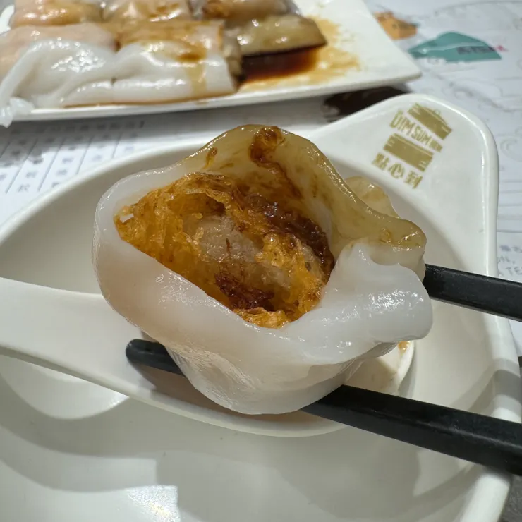 金沙翠蘿銀皮腸 HK$28