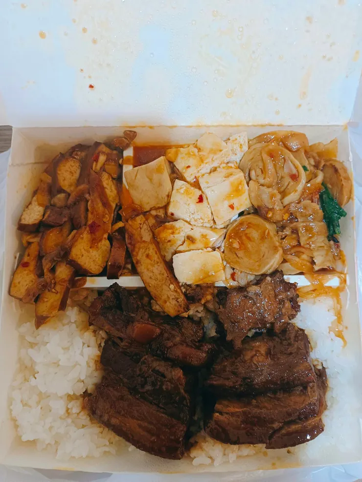 爌肉飯便當