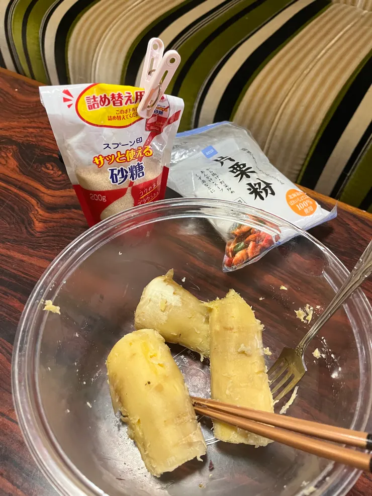 小觀察：日本人有個小習慣，會用曬衣夾當封口夾