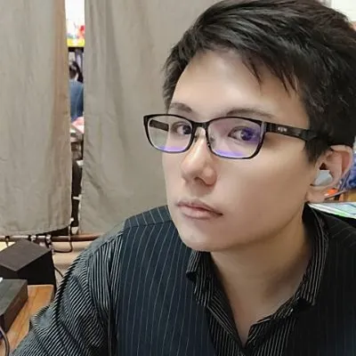 Renyuan Chiu的沙龍