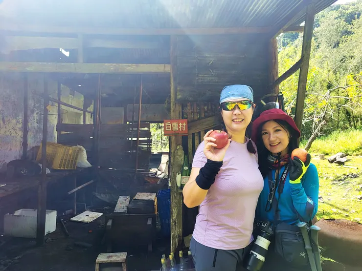 10:20來到此行終點白雪村