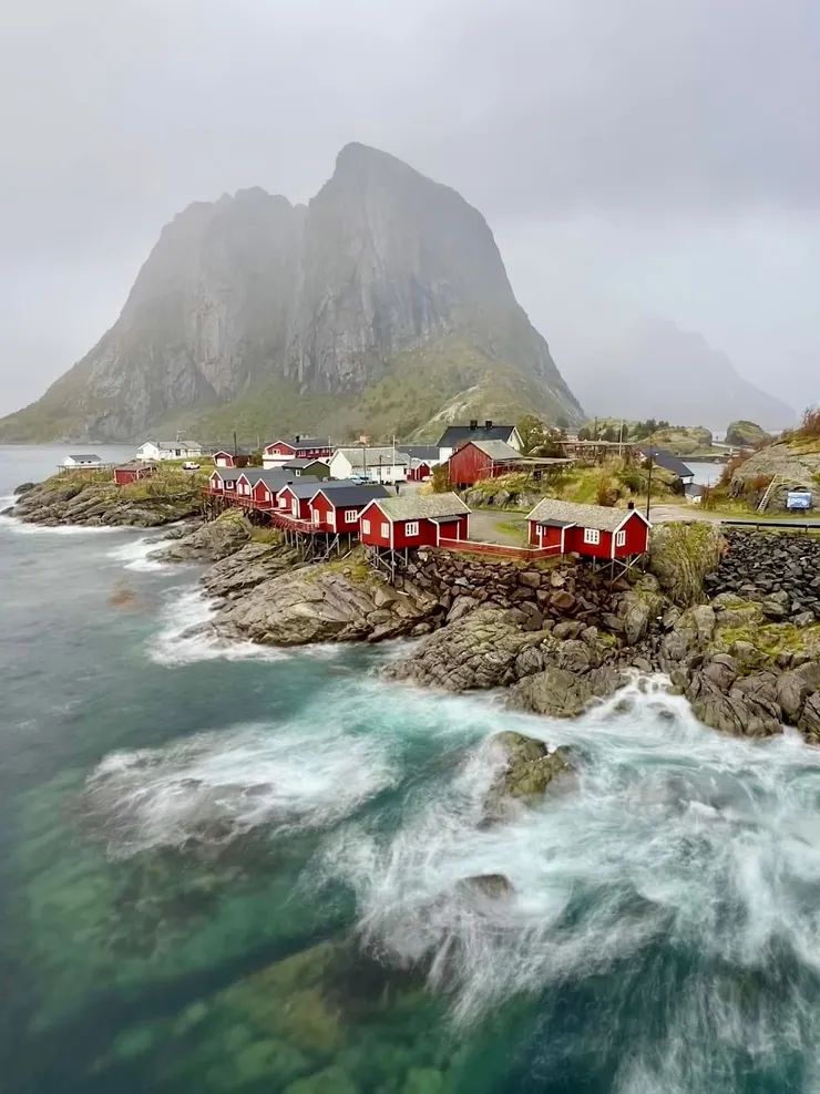 宣傳照視角的哈姆內伊漁村