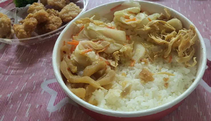 白飯也很多可以吃的飽🤤