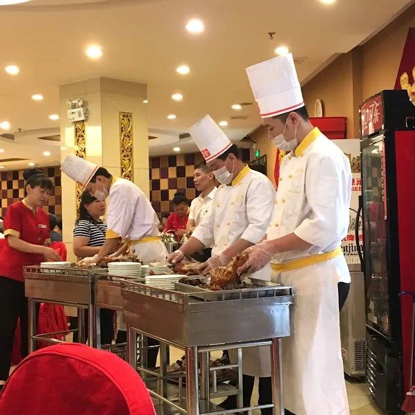 北京必吃美食全聚德掛爐烤鴨