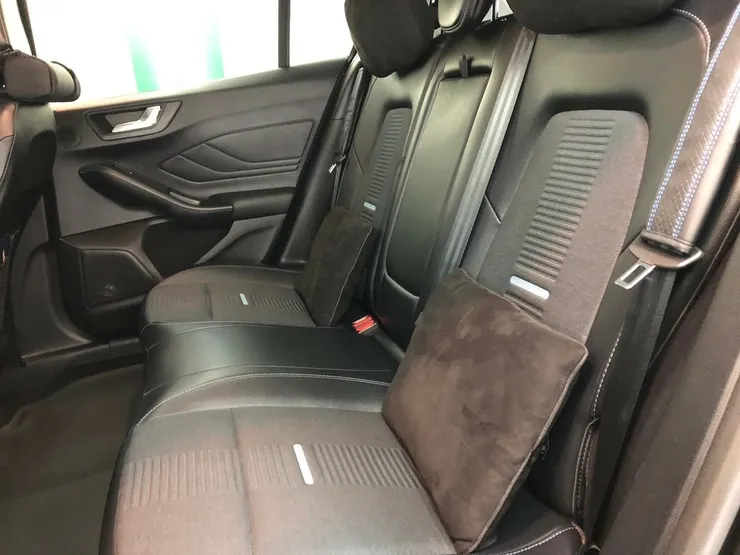 台南汽車美容鍍膜推薦【岫舫車體美研】是我遇過最細節的手工洗車