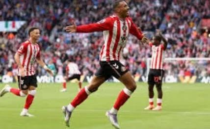 艾斯多亞近門建功助新特蘭追和1:1