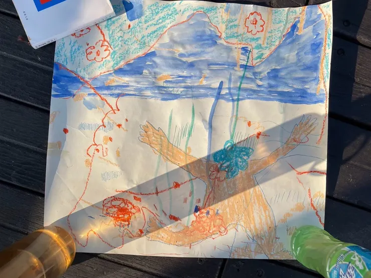 在小琉球的涼亭吹風聽聲音後，畫下來的畫面，一開始是閉眼畫線條，畫面是後來張開眼睛候補上的。