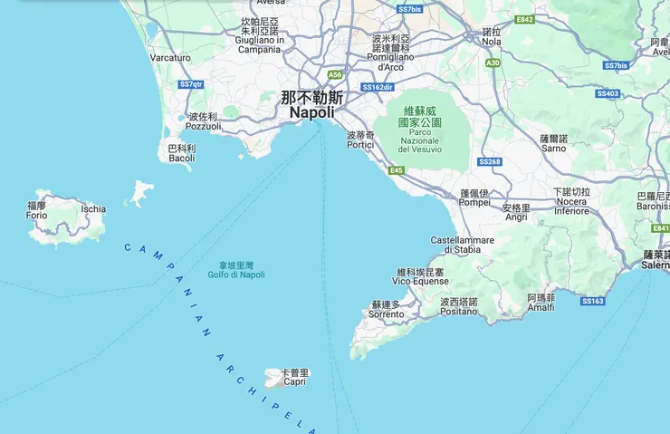 經過拿坡里，來到蘇連多，真正目標是左下角的卡布里