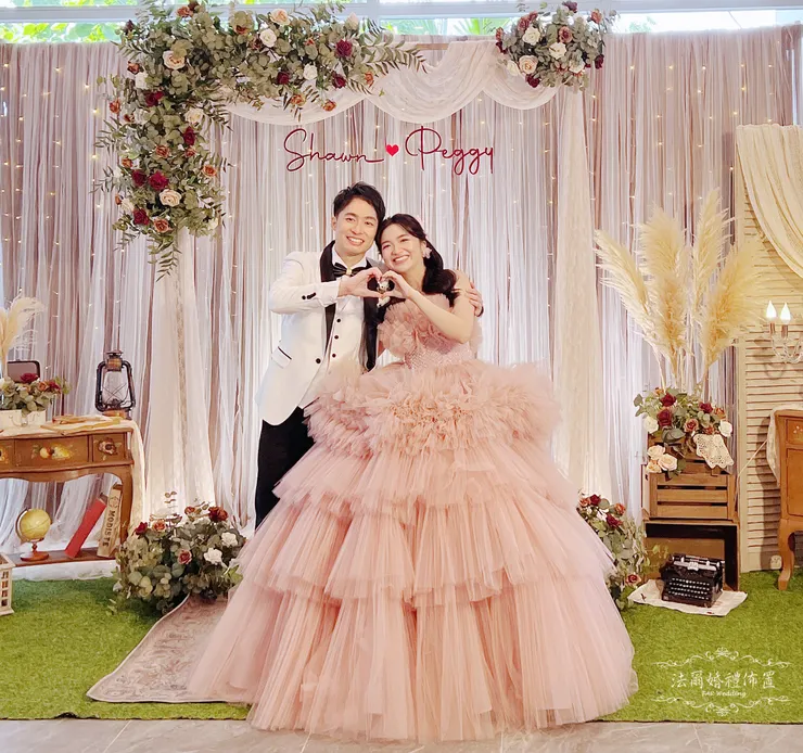 #亞果遊艇城亞果薈-安妃屈蒂廳-美式復古風婚禮佈置-法爾婚禮佈置