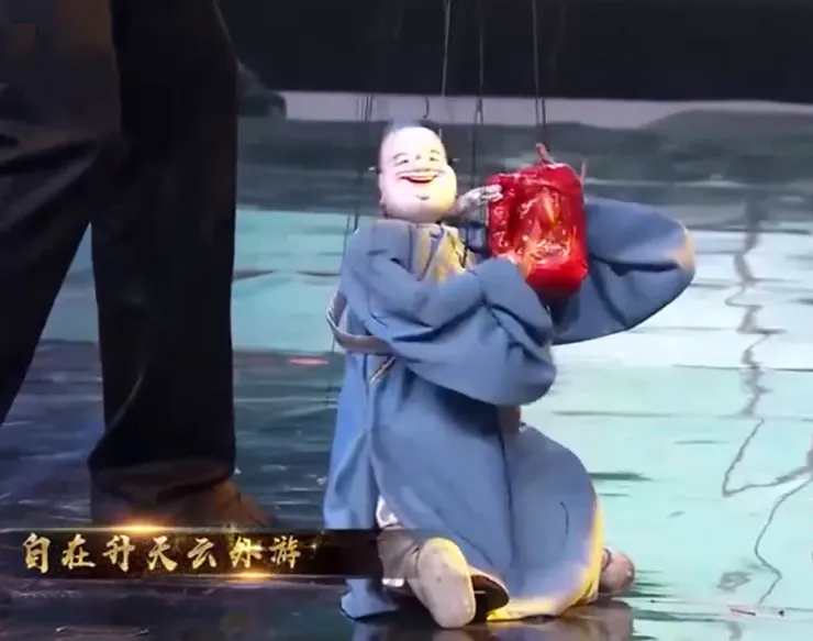 魁儡戲表演 (圖片擷取自網路)