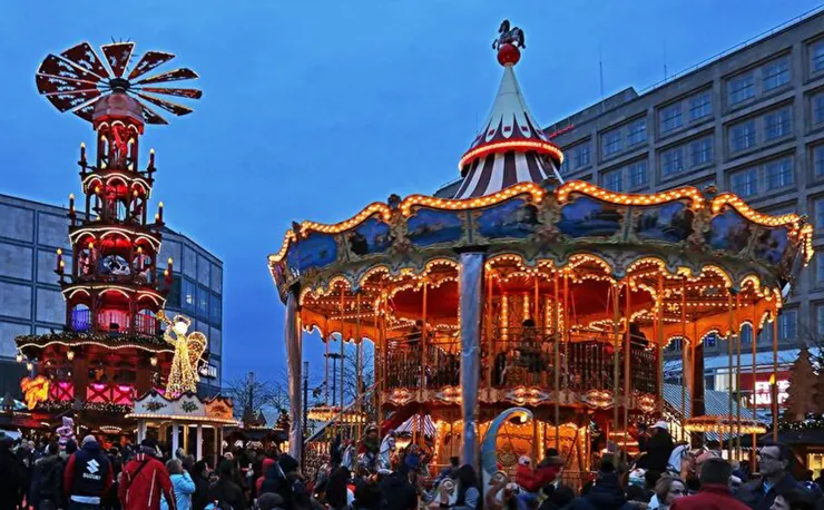 圖片來源 https://www.berlin.de/kultur-und-tickets/fotos/weihnachtsmaerkte/6007212-3497953.gallery.html?page=1