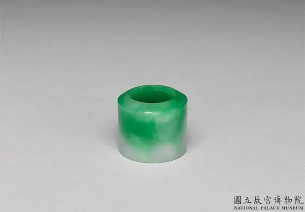 圖片來源：故宮OPEN DATA專區 清 翠玉扳指
