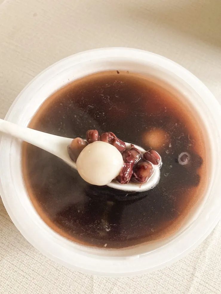 湯圓是另外加入的⚪