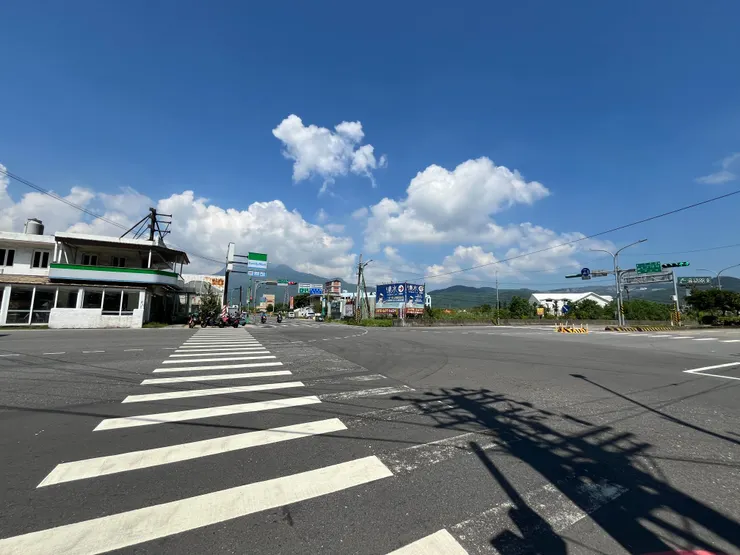 前往此次教召地點的路上。攝:周子愉